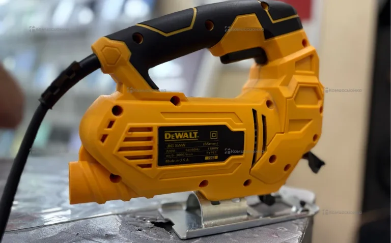 Лобзик Dewalt 7002 лобзик Китай