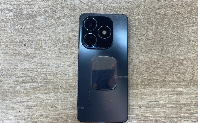 Tecno Spark 20 8/128 ГБ
