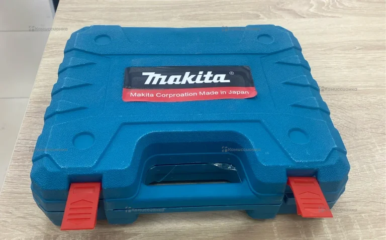 Шуруповерт Makita б/щ