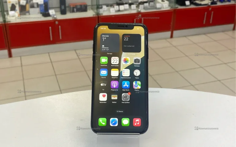 Apple iPhone XR 3/64 ГБ