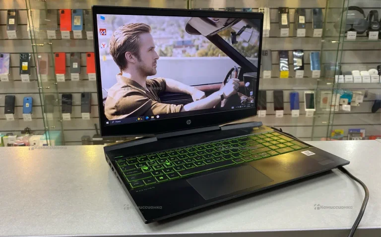 Ноутбук HP 15-dk1020ur