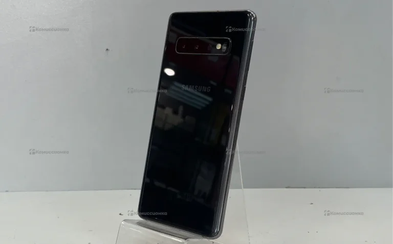 Samsung Galaxy S10 8/128Gb