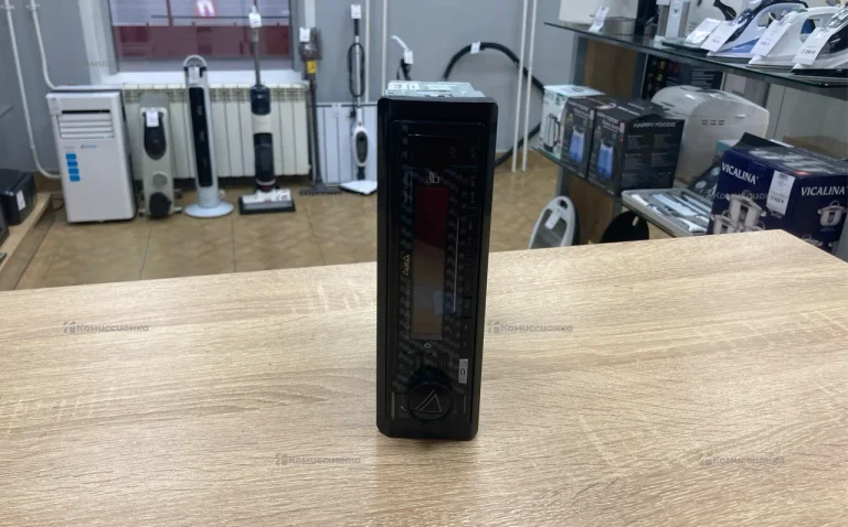 Автомагнитола Aura AMH-77DSP