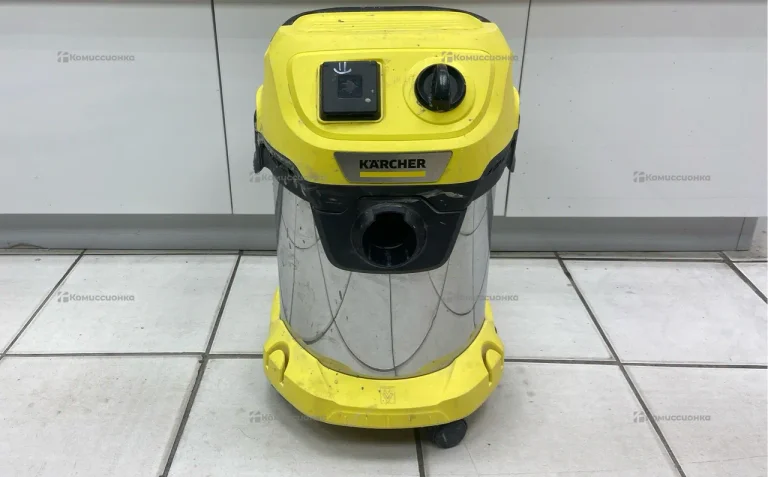 Строительный пылесос Karcher WD3