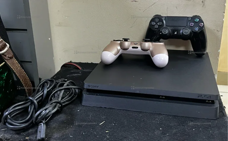 Приставка ps 4 slim 500gb.