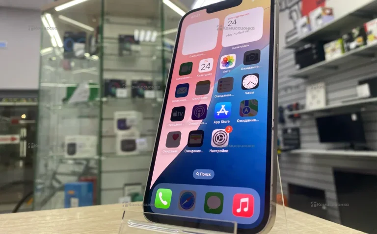 Apple iPhone 14 6/128 ГБ