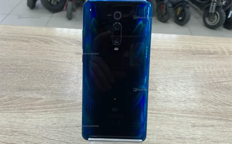 Xiaomi Mi 9T 6/64 ГБ