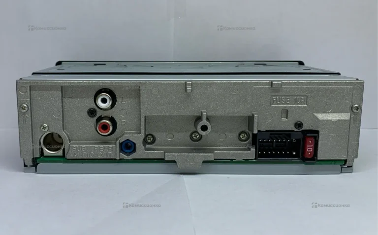 Автомагнитола  Sony DSX-A110U