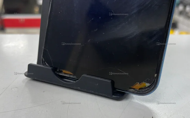 Samsung Galaxy A50 4/64 ГБ
