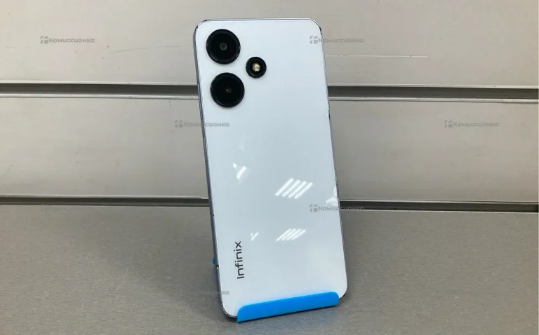 Infinix Hot 30i 8/128 ГБ