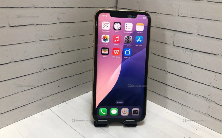 Apple iPhone XR 3/128 ГБ