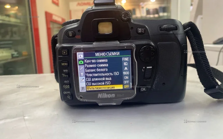 Фотоаппарат  Nikon D80 объектив AF-F NIKKOR 18-135