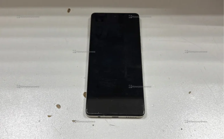 Tecno Camon 30 8/256 ГБ