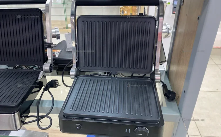 Гриль Redmond SteakMaster RGM-M804