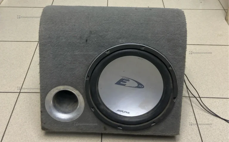 Сабвуфер  Alpine