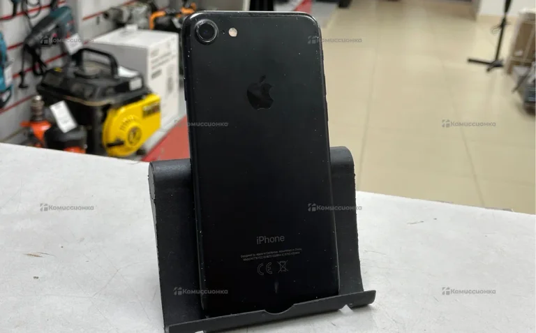 Apple iPhone 7 2/128 ГБ