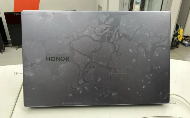 Ноутбук  honor