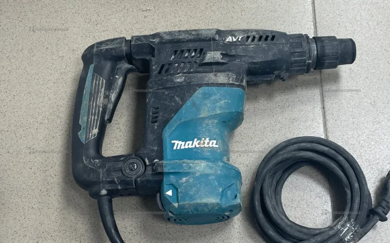 Перфоратор Makita HR3011FCJ
