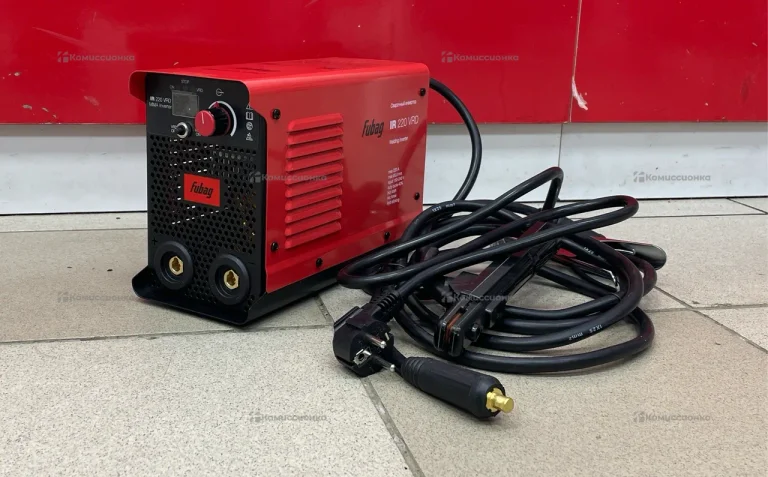 Сварочный аппарат Fubag IR 220 VRD 31405
