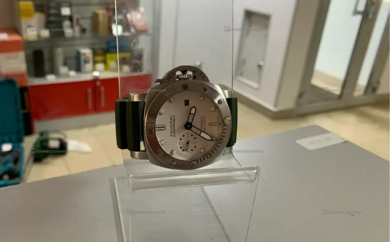 Часы Panerai Submersible