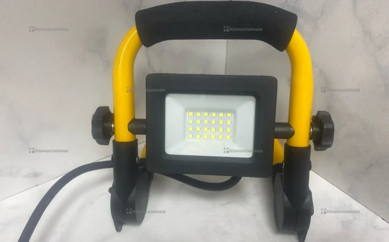 Прожектор светодиодный Fern LL-512