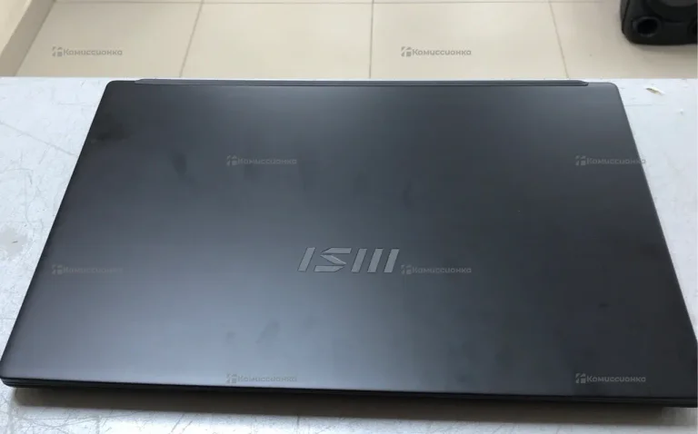 Ноутбук MSI Modern