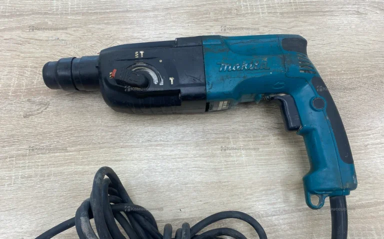 Перфоратор makita HR2470