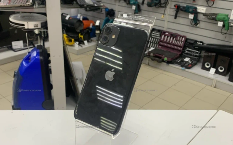 Apple IPhone 11 64 ГБ