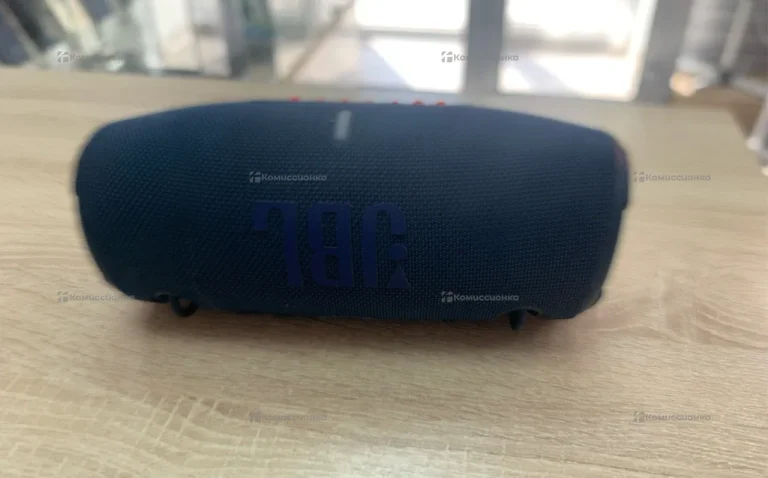Колонка  JBL