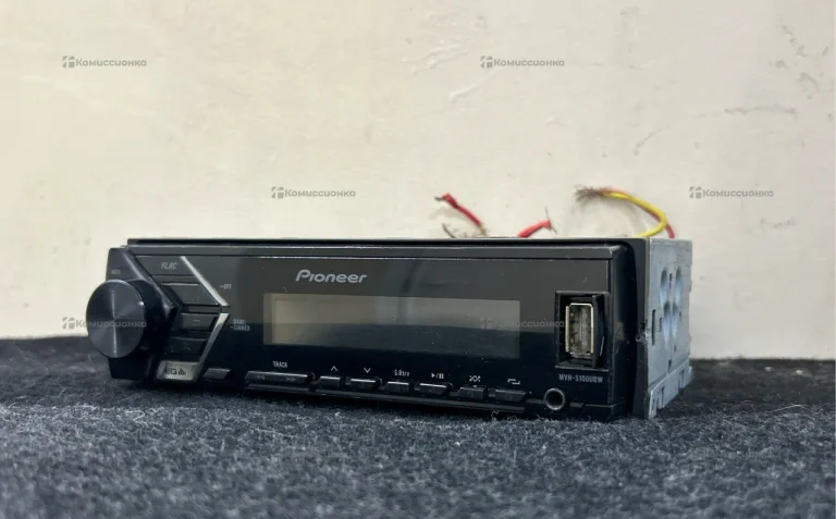 Автомагнитола Pioneer MVH-S100ubw
