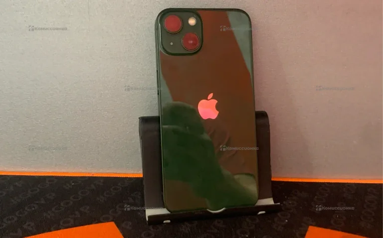 Apple iPhone 13 4/128 ГБ