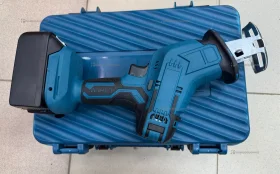 Сабельная пила Makita АКБ синий кейс