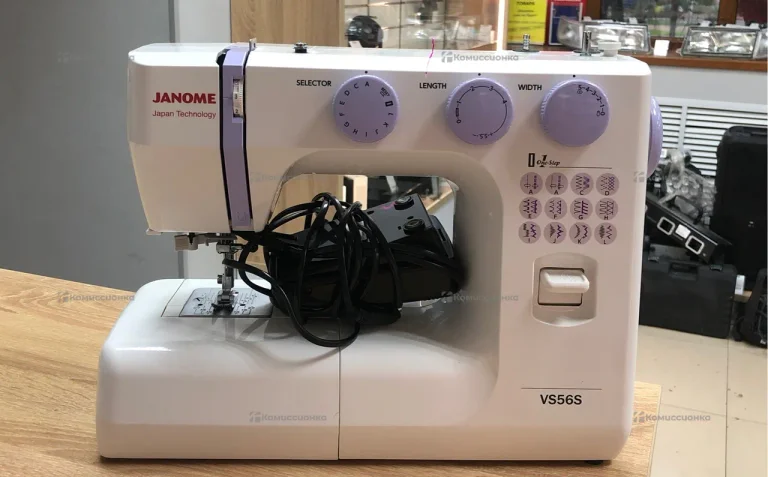 Швейная машина  Janome VS56S