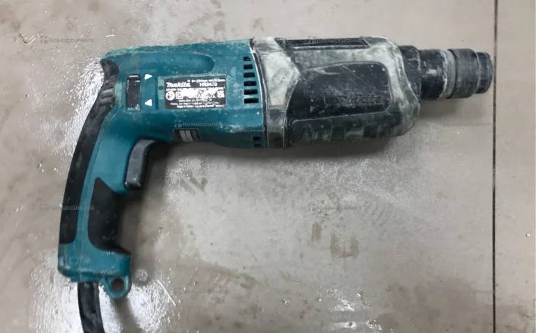 Перфоратор makita HR2470