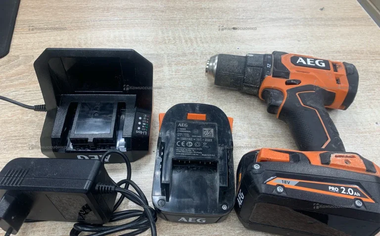 Шуруповерт AEG BS18G4
