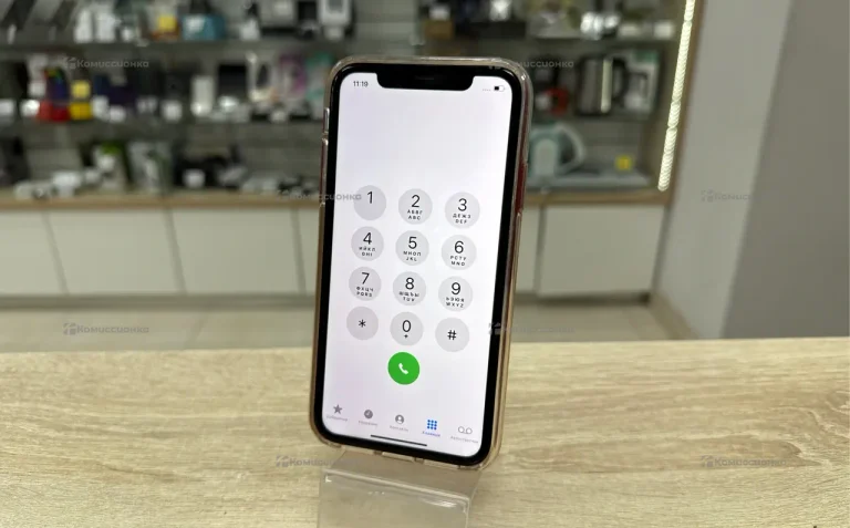 Apple iPhone 11 4/64 ГБ