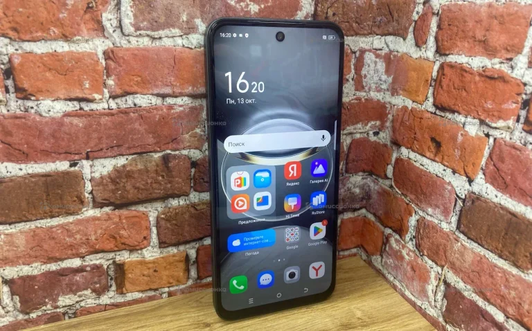 Tecno Spark 30 5G 6/128 ГБ