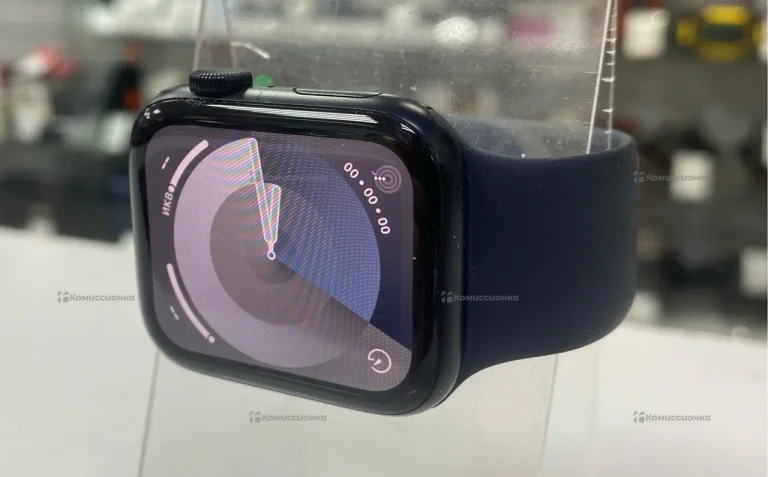 Часы Apple Watch SE 44mm