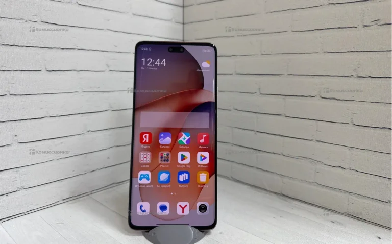 Xiaomi 13 Lite 8/256 ГБ