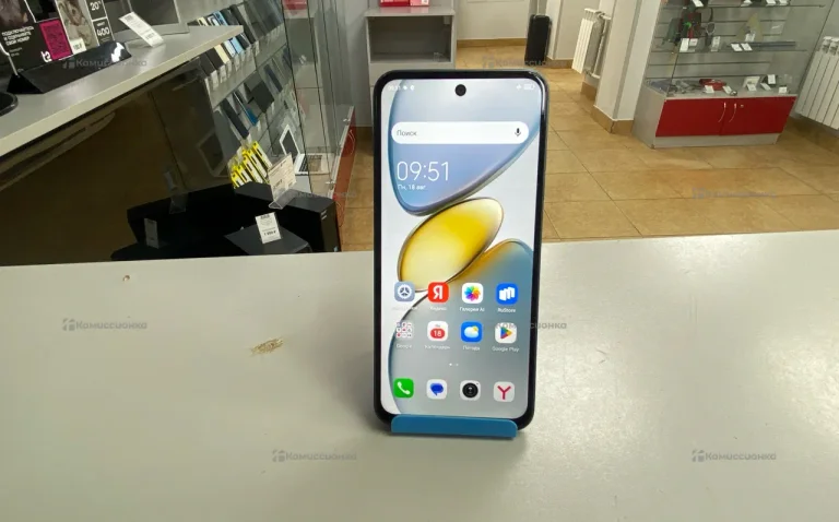 Tecno spark go 1 4/128Gb