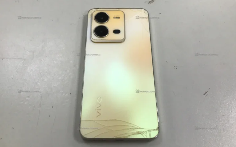 Vivo V25e 8/128 ГБ