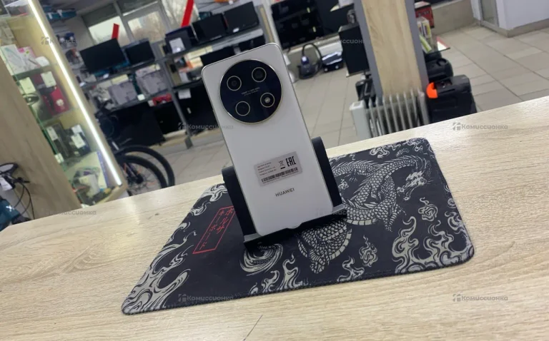 Huawei nova 13i 8/128 ГБ