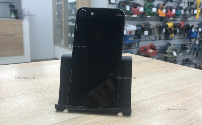 Apple iPhone 7 2/256 ГБ