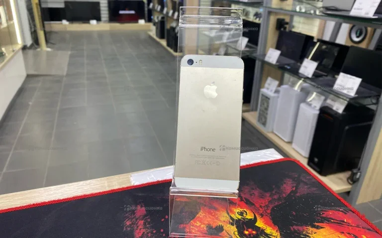 Apple iPhone 5S 16Gb
