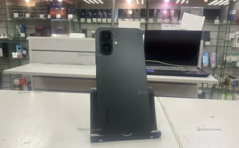 Infinix SMART 10 3/64 ГБ