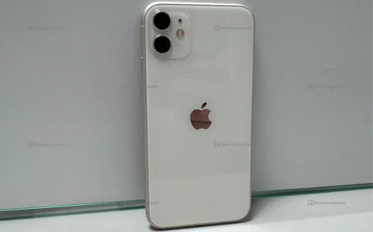 Apple iPhone 11 4/256 ГБ
