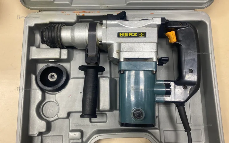 Перфоратор Herz HZ-271