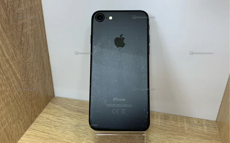 Apple iPhone 7 2/32 ГБ