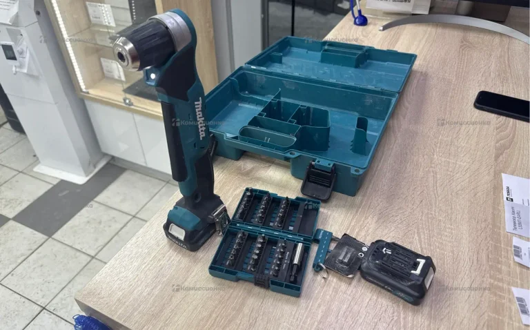 Аккумуляторная угловая дрель-шуруповерт Makita DA