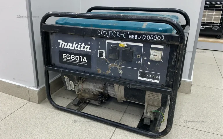 Бензиновая электростанция makita EG601A
